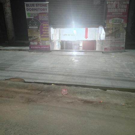 Blue Stone Dormitory Bhopal Bilik gambar