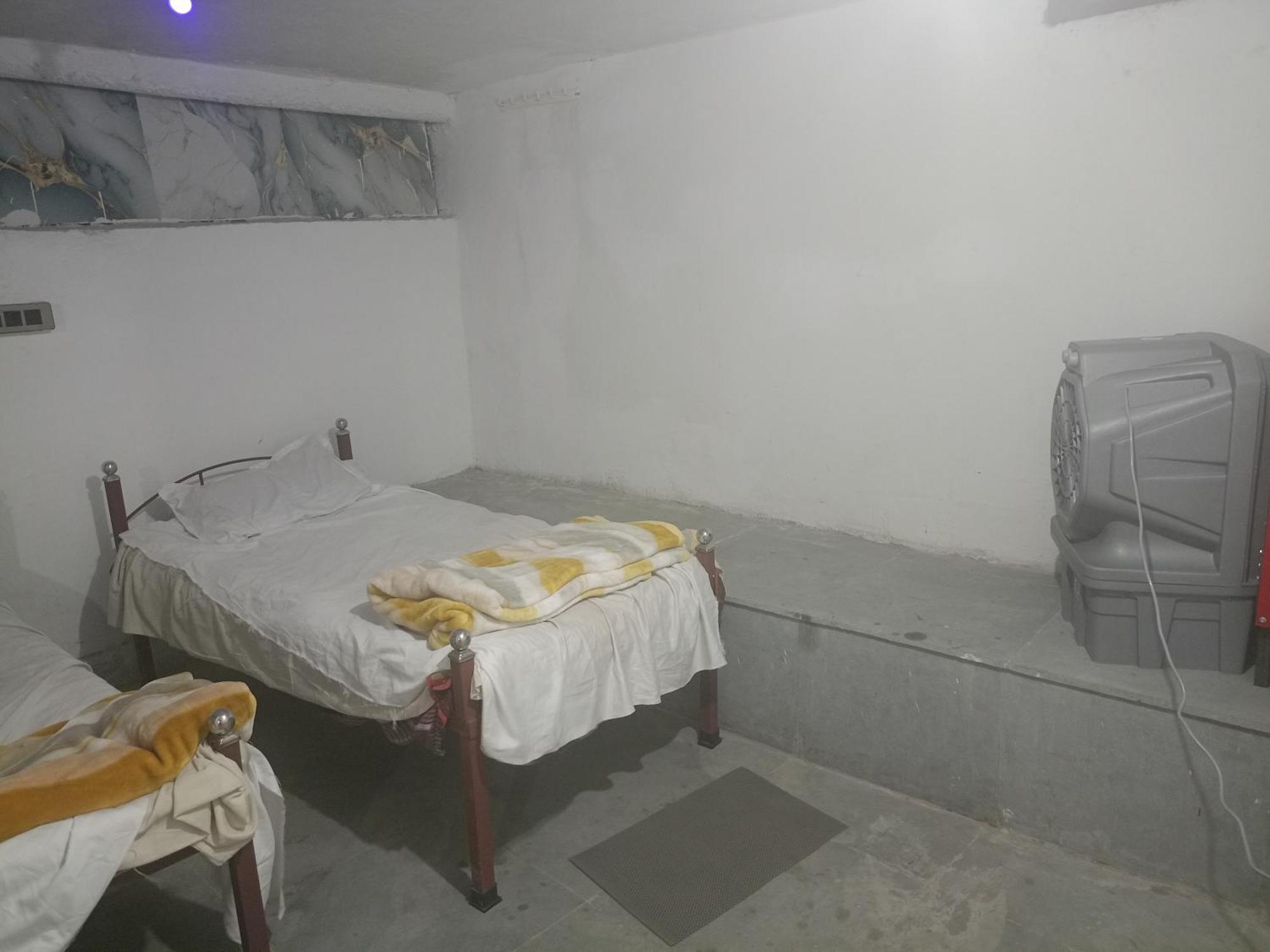 Blue Stone Dormitory Bhopal Bilik gambar